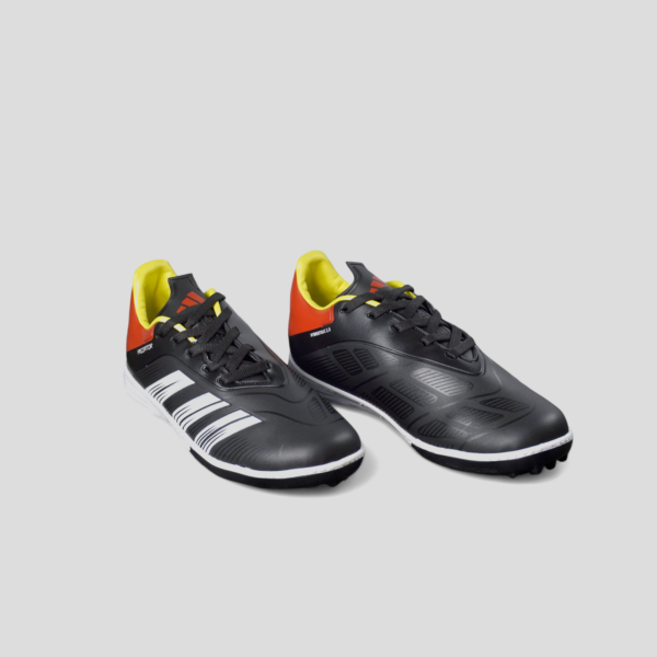 Adidas Bellingham - Color Negro con blanco/Amarillo